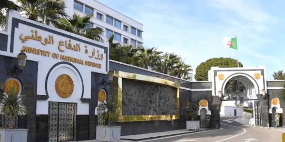 الجزائر تستقبل سفناً من أسطول الشمال الروسي في زيارة تدوم أربعة أيام
