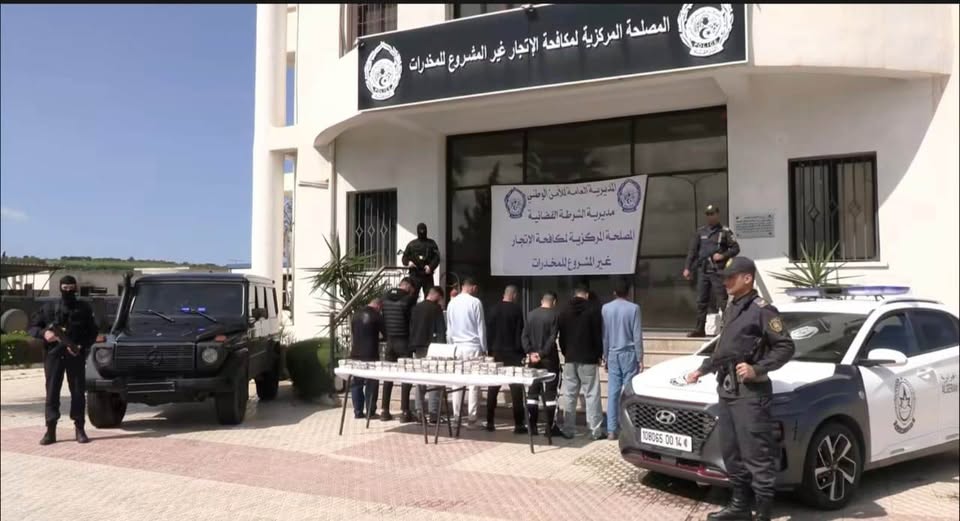 حجز 55 كلغ من الكيف المعالج كانت محملة على متن سيارة سياحية بالأغواط