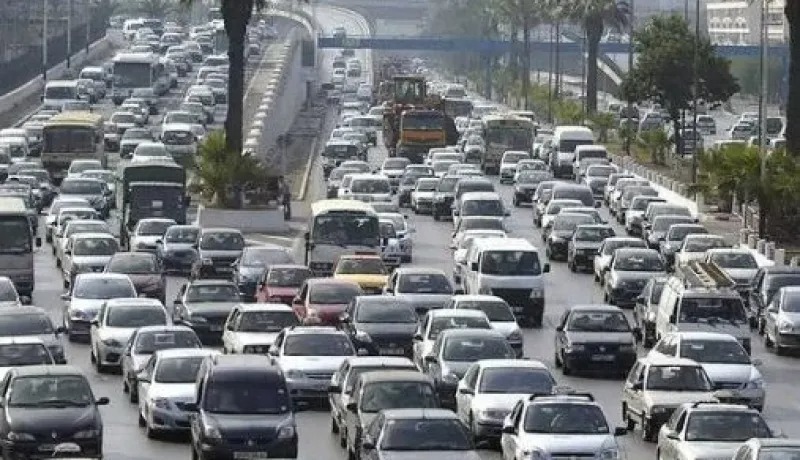 جديد قانون المرور.. إزالة الطابع الجنائي، تخفيض الغرامات عن بعض المخالفات وتوحيد العقوبات بين جميع السائقين