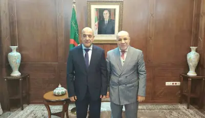 وزير الشؤون الدينية يستقبل القنصل العام الجديد للجزائر بجدة