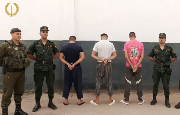 وهران: توقيف 3 أشخاص متورطين في جريمة قتل شاب