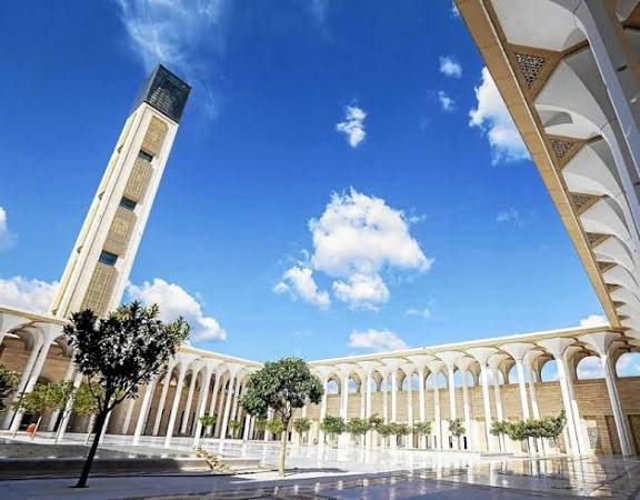 وزارة الشؤون الدينية تفتتح 493 مسجدًا ومصلى جديدًا