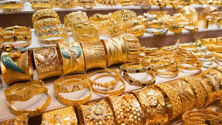 سقوط حاد لأسعار الذهب اليوم….وهذه أسعاره في الجزائر
