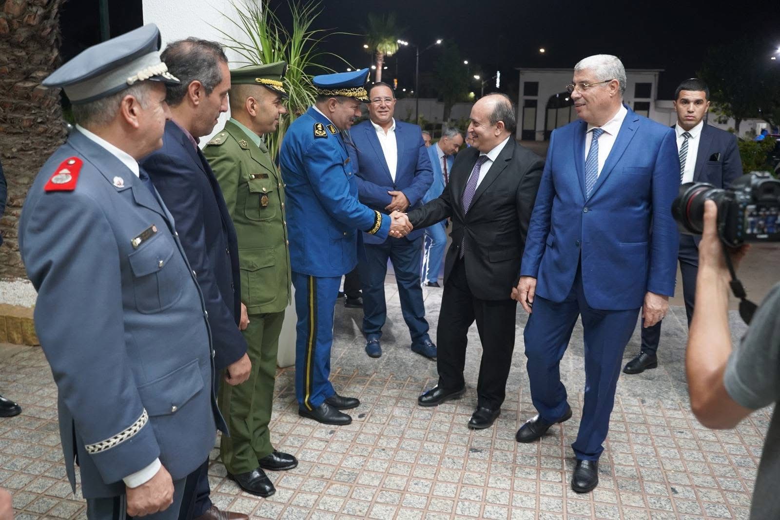 وزير الصناعة سيفي غريب في زيارة ميدانية إلى ولاية وهران