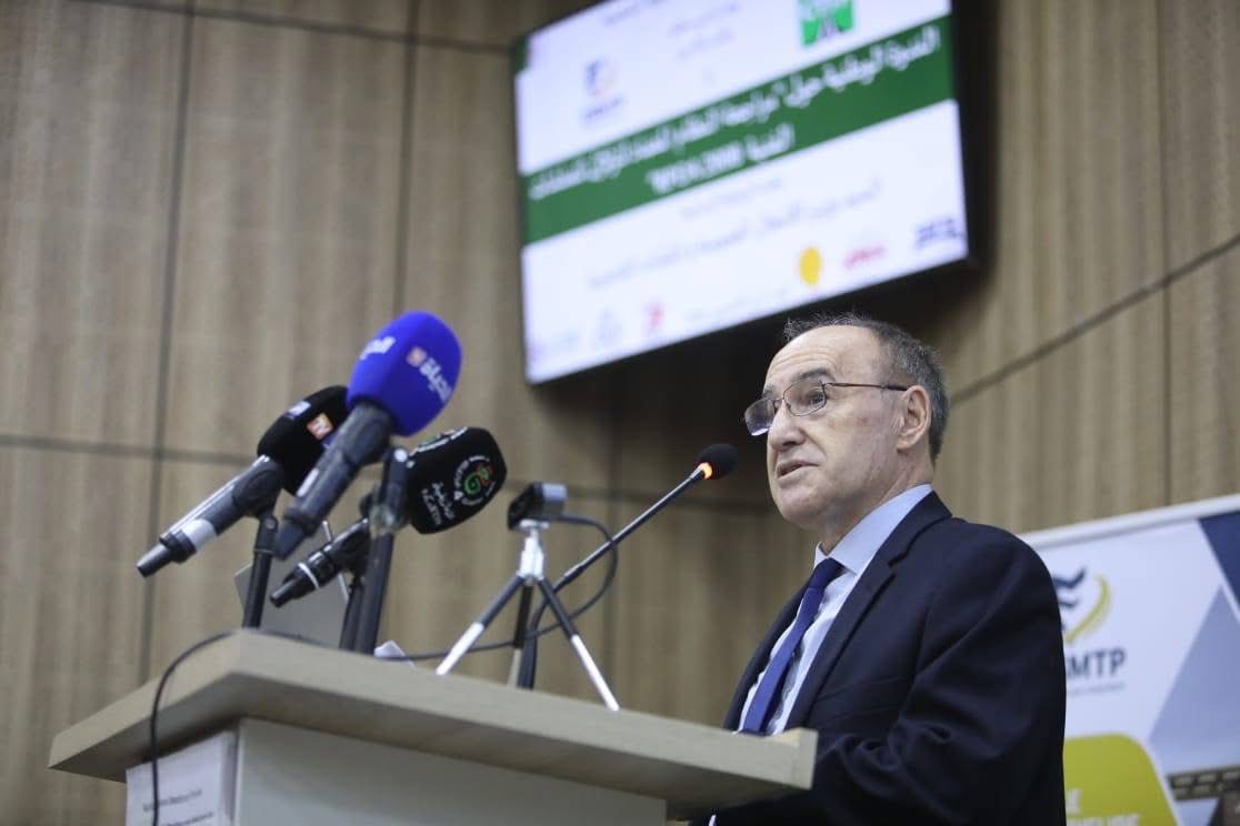 افتتاح الندوة الوطنية لمراجعة النظام المضاد للزلازل للمنشآت الفنية
