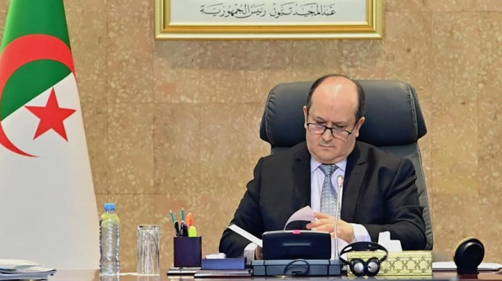 تشكيل فريق تقني لتعزيز مراقبة البضائع عبر الحدود