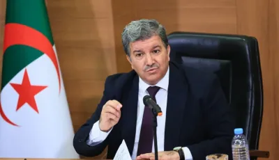 وزير الاتصال يعزّي في وفاة المدير العام الأسبق لوكالة الأنباء الجزائرية عبد المالك عينوش