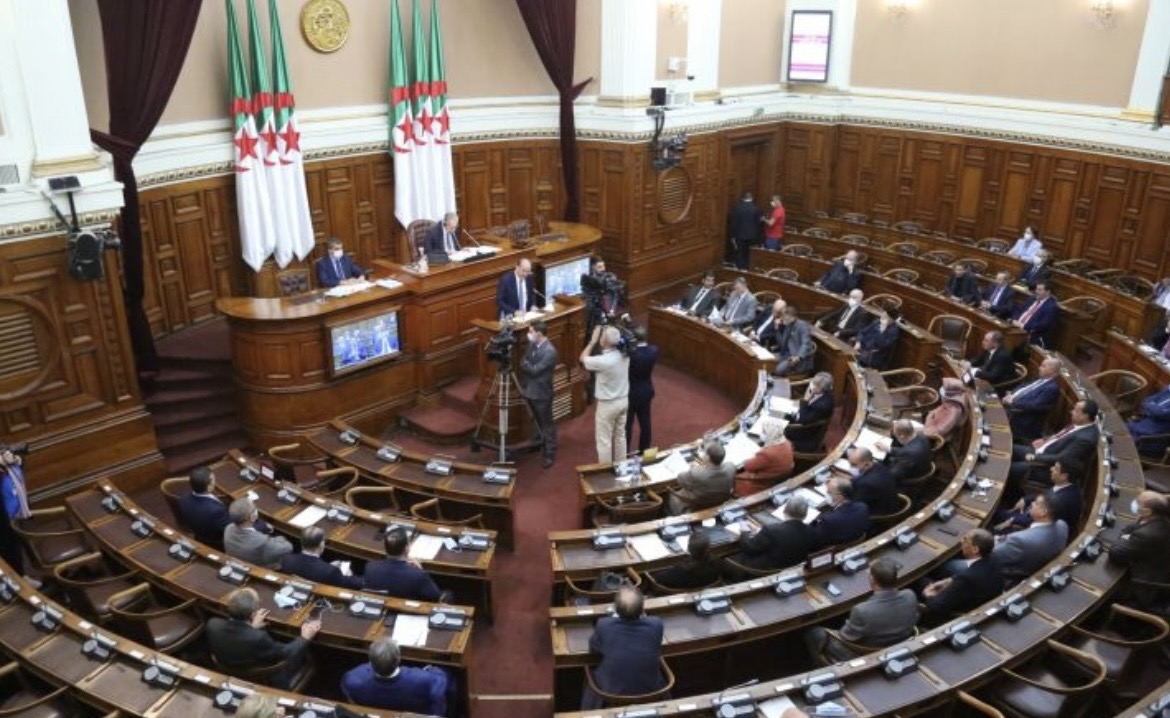 مجلس الأمة يعقد جلسة علنية لطرح أسئلة شفوية على عدد من أعضاء الحكومة