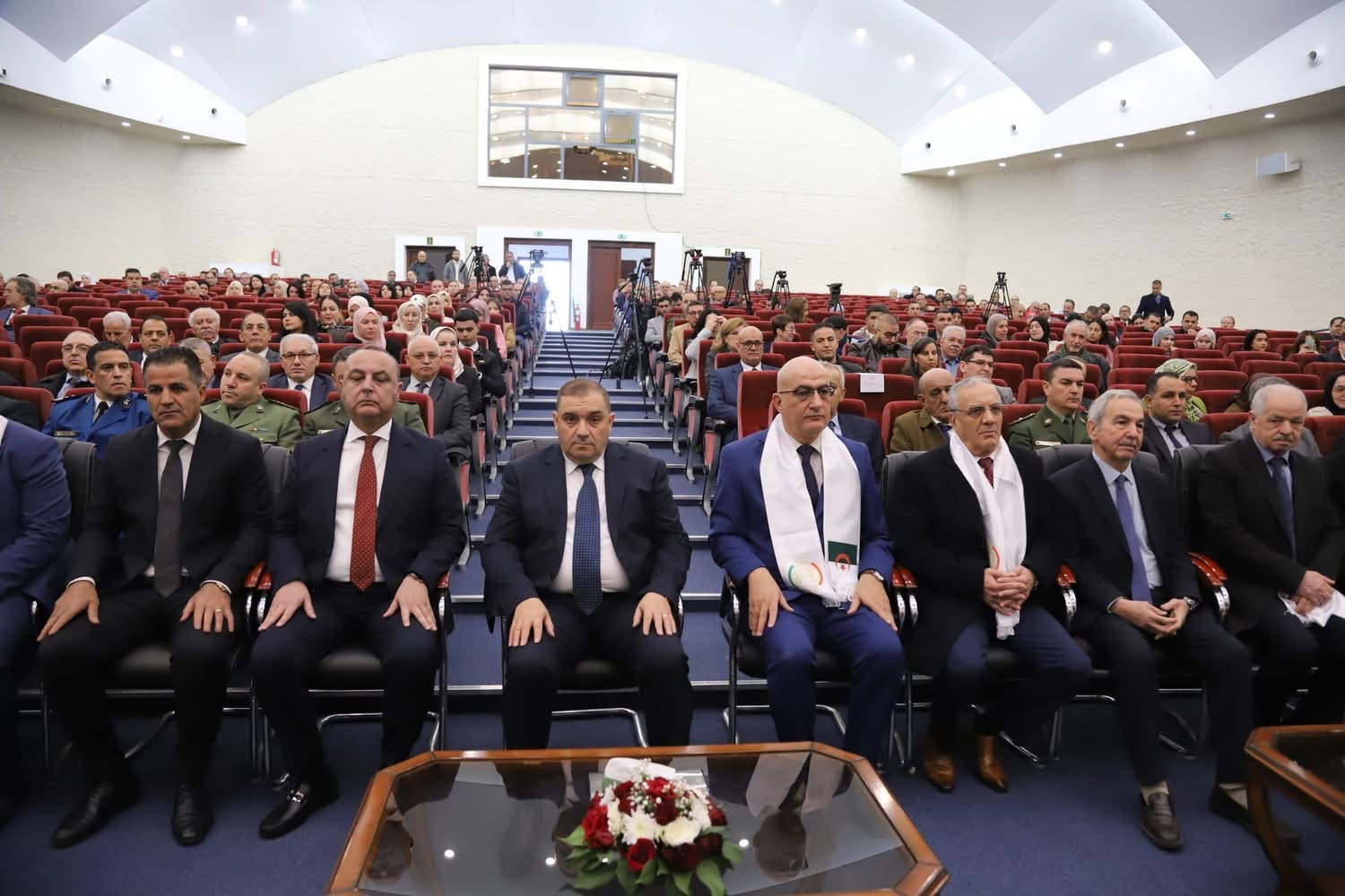 وزير العدل يُشرف على يوم دراسي حول تكريس الأمازيغية في منظومة العدالة