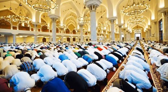 تحديد توقيت صلاة عيد الفطر بولاية الجزائر على الساعة الثامنة صباحا