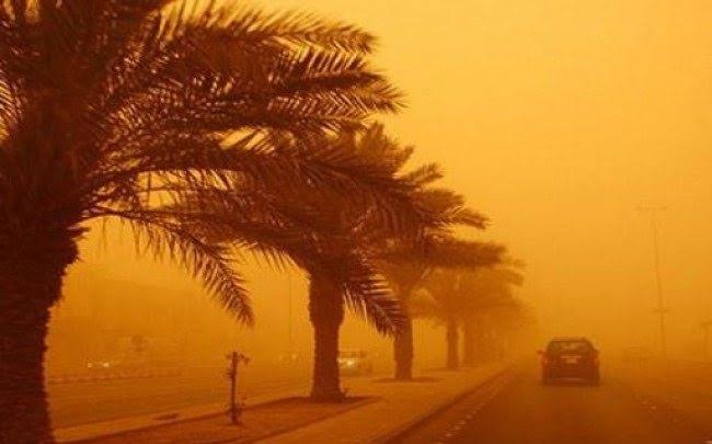 رعود ورياح قوية مرفوقة بتطاير كثيف للرمال على هذه الولايات
