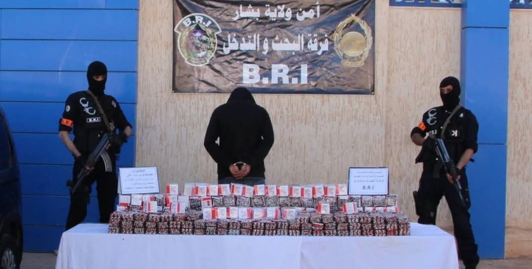 بشار: احباط عملية ترويج أزيد من 85 ألف كبسولة من المؤثرات العقلية ” بريغابالين”