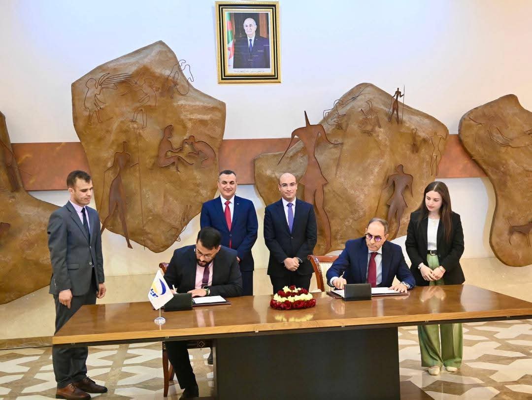 اتفاقية تعاون لإطلاق خدمة “تصديق” عبر مكاتب بريد الجزائر لتبسيط الإجراءات القنصلية