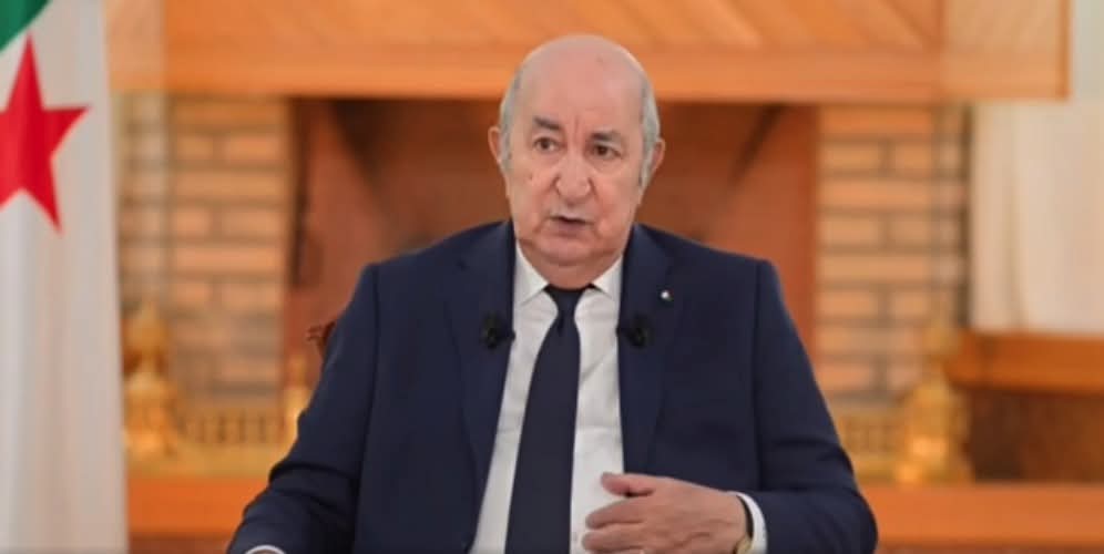 رئيس الجمهورية يقرر منح وسام الاستحقاق الوطني للسفير عمار بن جامع