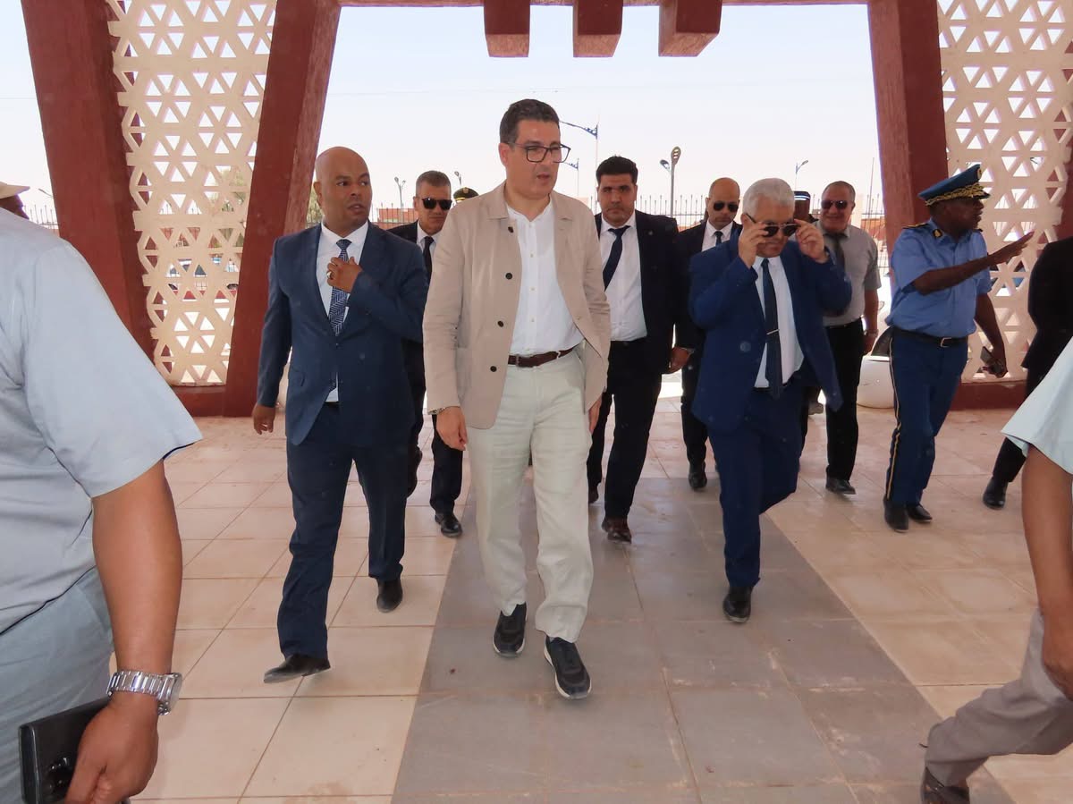 تيميمون: وزير الصحة يتفقد مرافق صحية ويؤكد تسريع إنجاز المشاريع الصحية