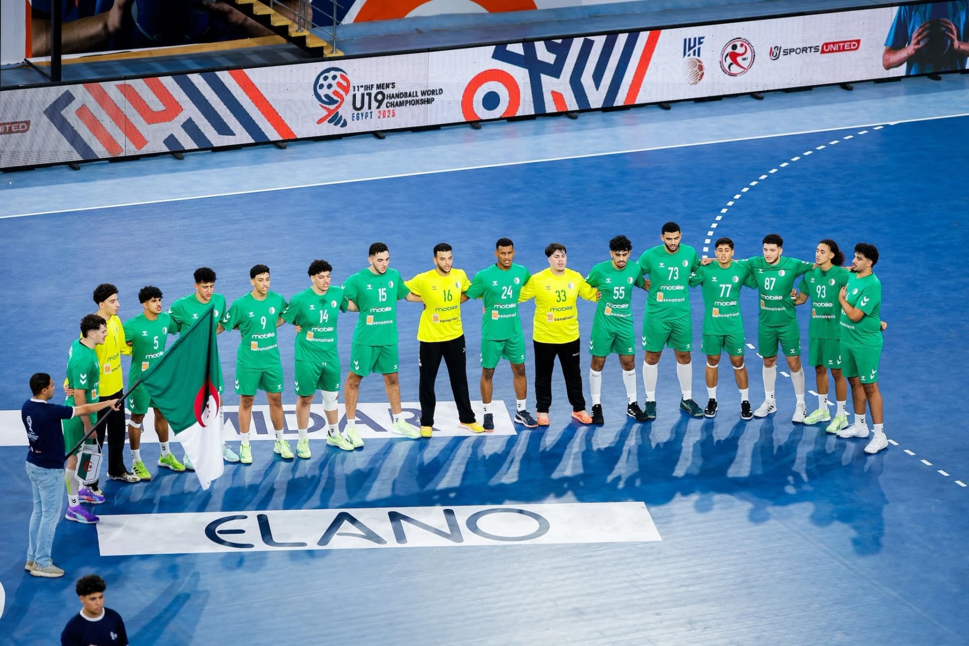 المنتخب الوطني لكرة اليد يبدأ تربصه التحضيري بالعاصمة استعداداً للبطولة الإفريقية 2026