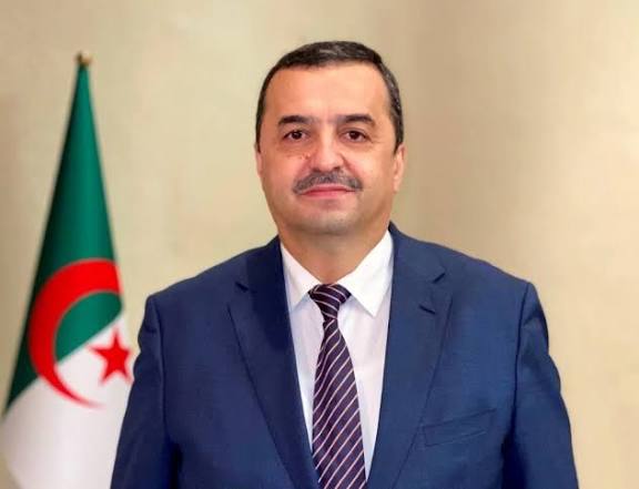 وزير المحروقات والمناجم في زيارة عمل إلى النيجر