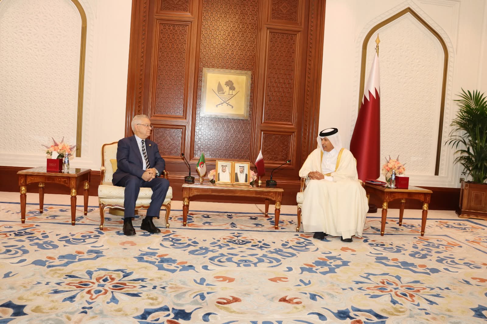 رئيس مجلس الأمة يجري لقاء ثنائيا رئيس مجلس الشورى القطري
