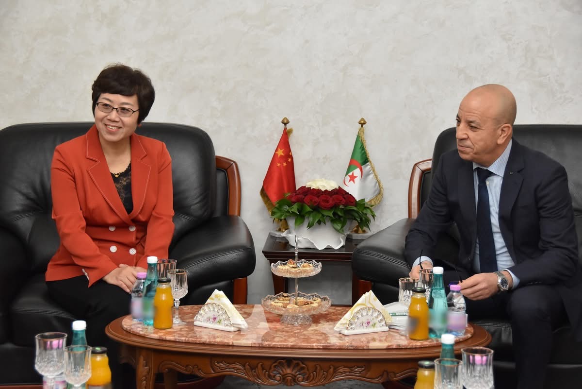 الأمن الوطني يستقبل مسؤولة صينية لتعزيز التعاون الشرطي بين البلدين