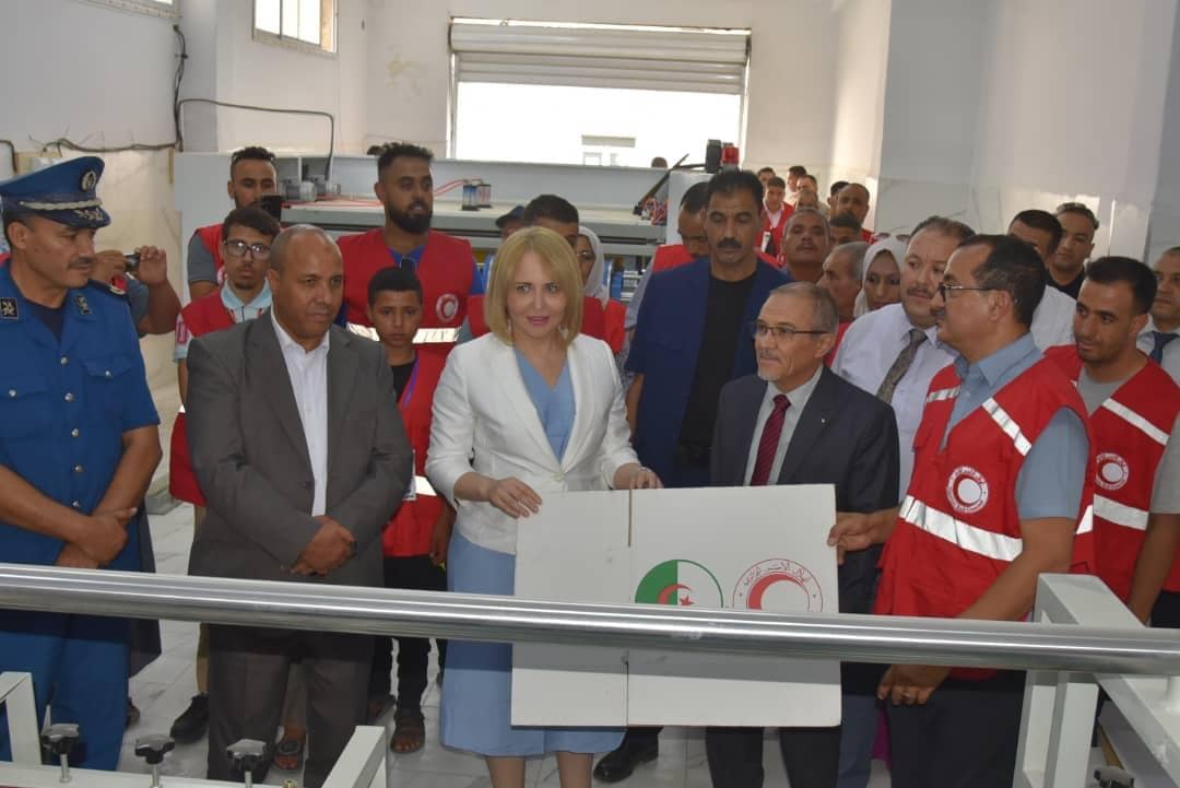 الهلال الأحمر الجزائري يعزز استقلاليته بافتتاح ورشتين إنتاجيتين في بسكرة