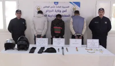 توقيف 3 أشخاص بعد سطو على محل مجوهرات بالرويبة