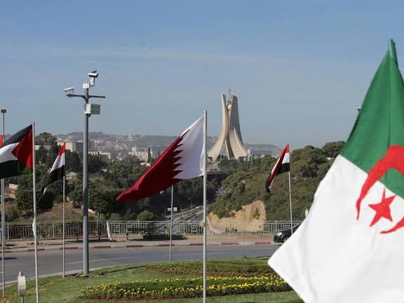 الجزائر والبحرين تعززان التعاون الاقتصادي والتكنولوجي مع فرص استثمارية جديدة