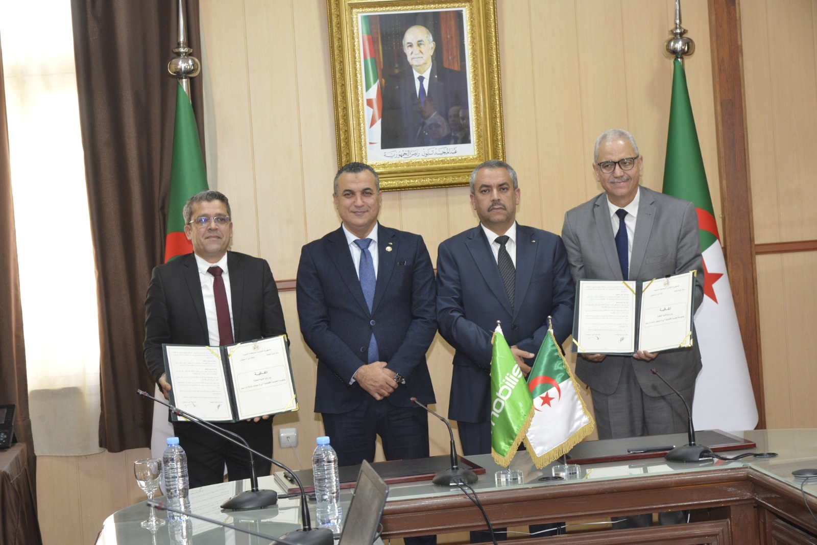 اتفاقية تعاون بين وزارة التربية وموبيليس لدعم موظفي القطاع مهنيا واجتماعيا