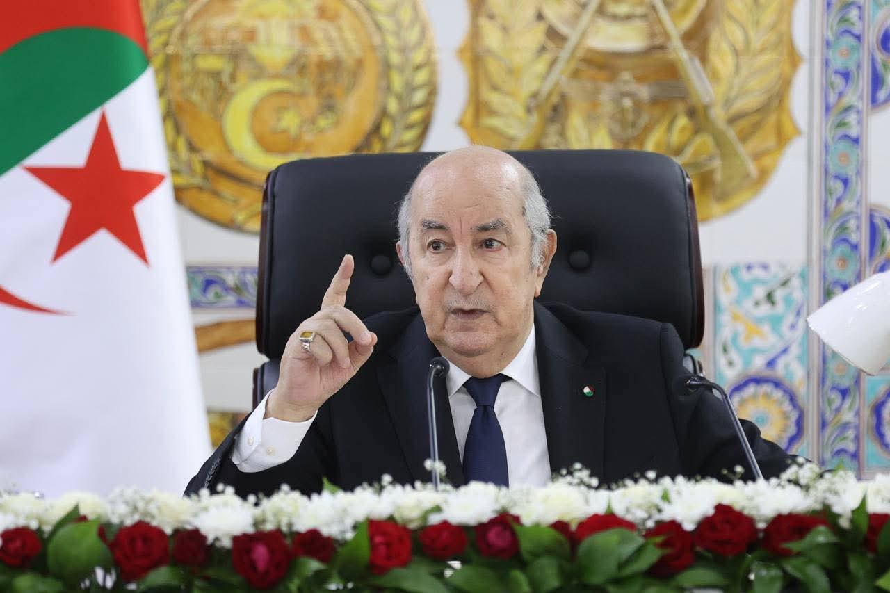 رئيس الجمهورية: “الجزائر ستشهد خلال السنة المقبلة انطلاقة جديدة وحقيقية تنتقل بها إلى بر الأمان بصفة نهائية”