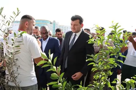 وزير الفلاحة: مشاركة شعبية غير مسبوقة طبعت انطلاق عملية التشجير الكبرى