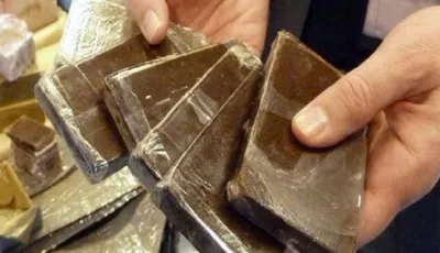 إحباط محاولتي تهريب أزيد من 61 كلغ من الكيف المعالج بالشلف وتيارت