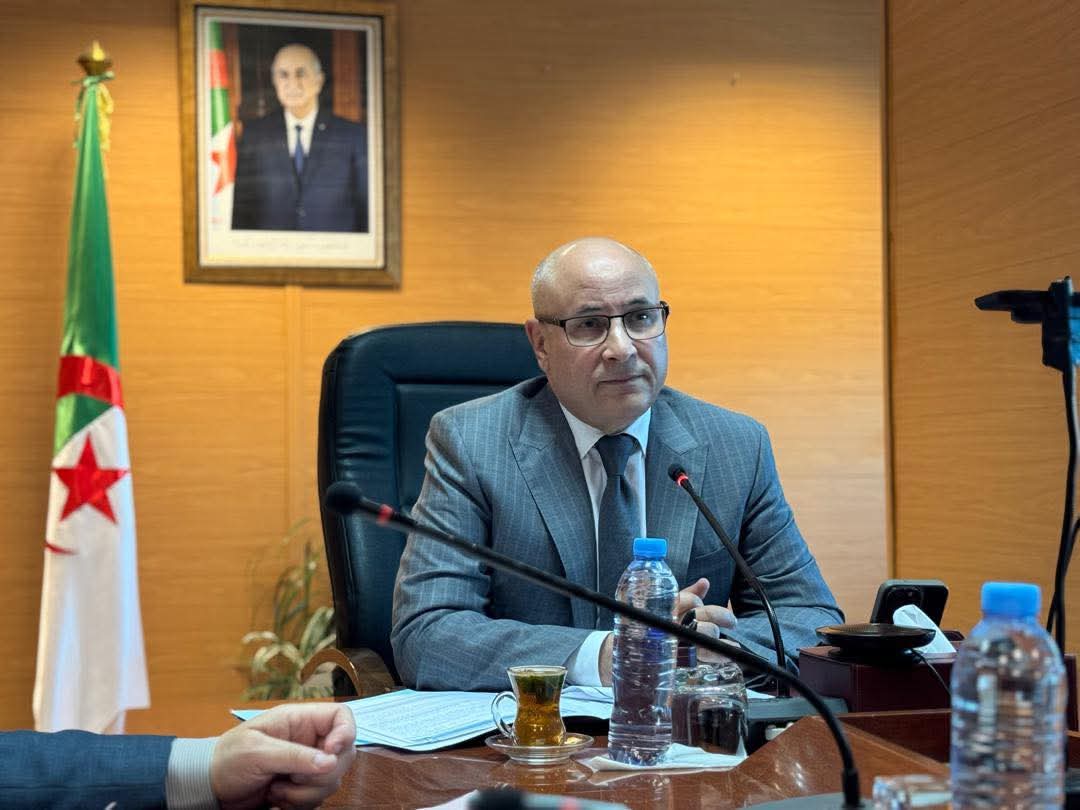 وزير التجارة يشيد بجهود الرقابة ويدعو لتكثيفها خلال الصيف