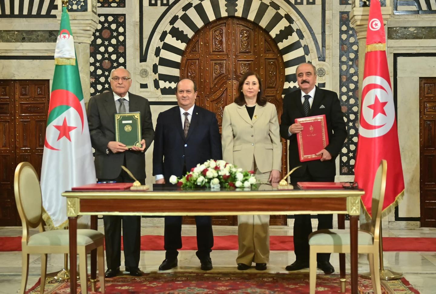 الجزائر-تونس: التوقيع على 25 اتفاقية ومذكرة تفاهم تخص عدة قطاعات