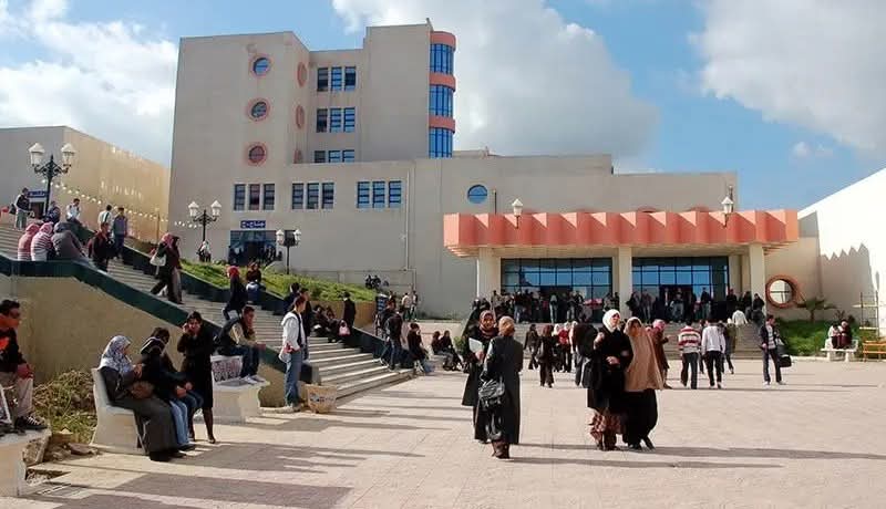 قرابة مليوني طالب يلتحقون اليوم بالمؤسسات الجامعية