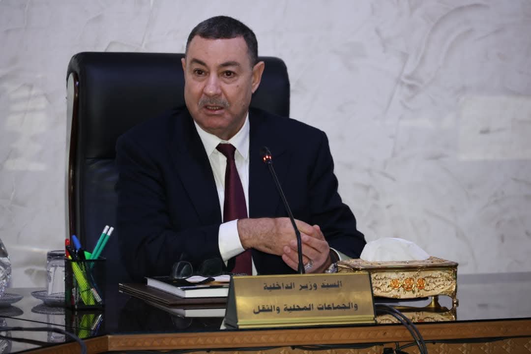 سعيود يترأس اجتماعا لمتابعة أثار التقلبات الجوية و إنشاء الشركة الوطنية للنقل الجوي الداخلي