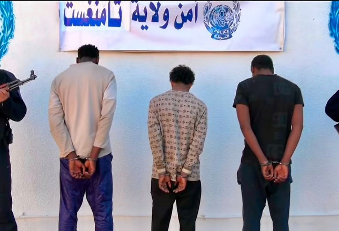 الإطاحة بعصابة أحياء تبث الرعب في أوساط المواطنين عن طريق السرقة والاعتداء بتامنغست