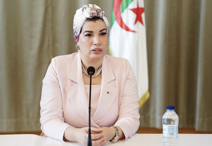 مولوجي تهنئ ذوي الاحتياجات الخاصة في يومهم العالمي