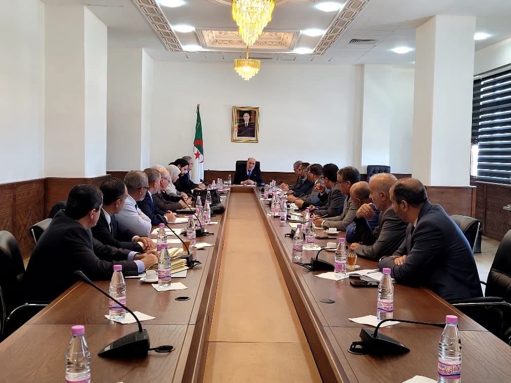 تنصيب اللجنة الدائمة للبحث العلمي بوزارة الشؤون الدينية