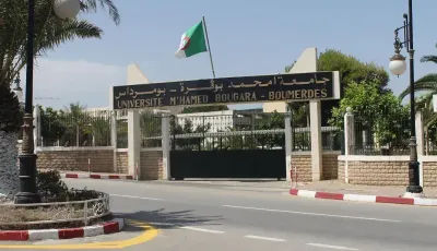 جامعة بومرداس توقّع 11 اتفاقية شراكة دولية ومحلية