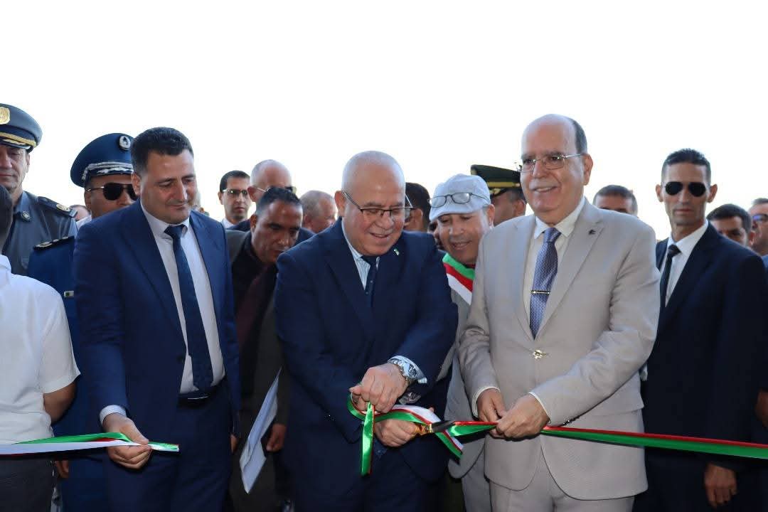 فلاحة: تدشين مركز جواري لتخزين الحبوب بسعة 5000 طن ببجاية