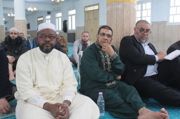 أيام تكوينة وتدريبية لفائدة حجاج هذا الموسم بالمركز الثقافي الإسلامي بسطيف