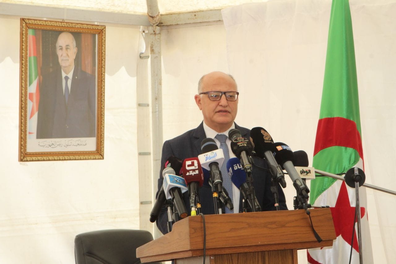 وزير التكوين: القطاع يسعى إلى مواكبة كل التغیرات التكنولوجیة