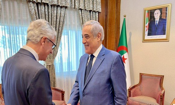 العرباوي يستقبل سفير جمهورية البرتغال لدى الجزائر