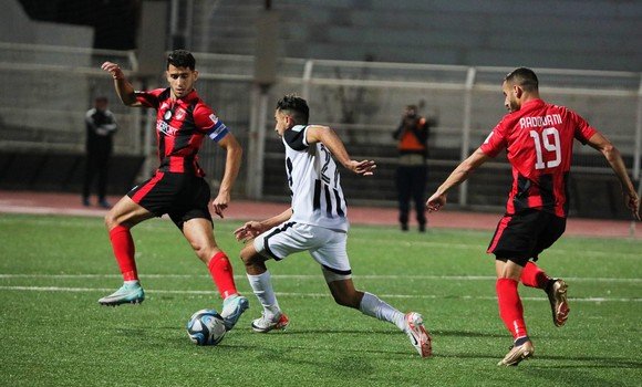 الرابطة الأولى “موبيليس” : وفاق سطيف يفوز على إتحاد الجزائر (2-1)
