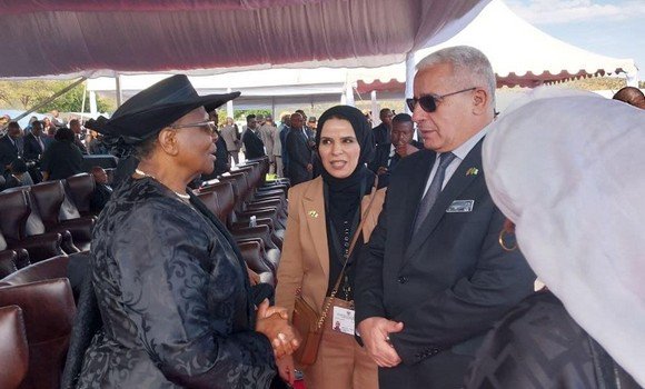 السيد بوغالي يلتقي بويندهوك الرئيس الناميبي الأسبق ونائب رئيس الجمهورية