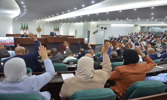 المصادقة على مشروع القانون المتعلق باختصاصات محكمة التنازع