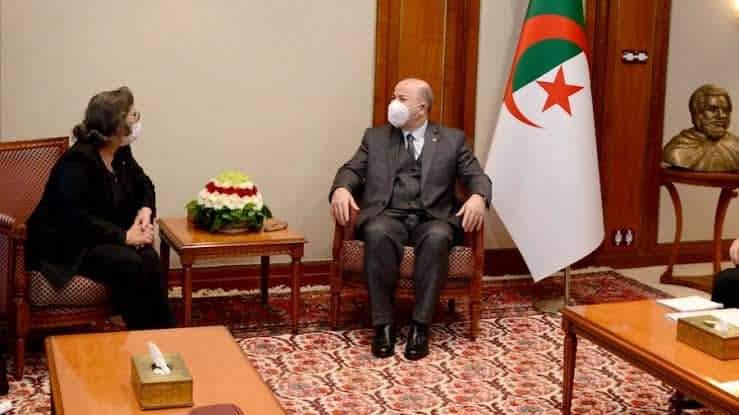 الوزير الاول ايمن بن عبد الرحمان يستقبل الوزيرة التونسية للصناعة و المناجم