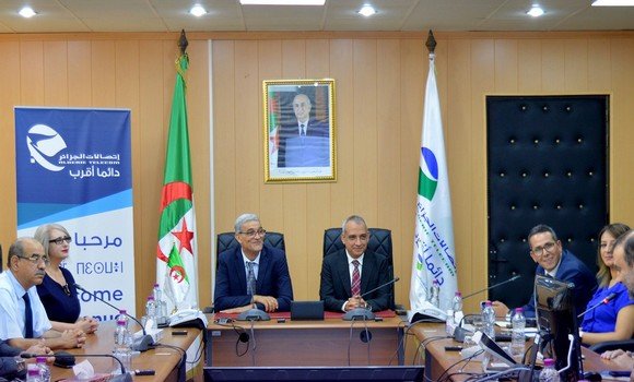 اتصالات الجزائر توقع اتفاقية شراكة مع”كاتل فيبروبتيك” لتصنيع وتوريد كوابل الألياف البصرية