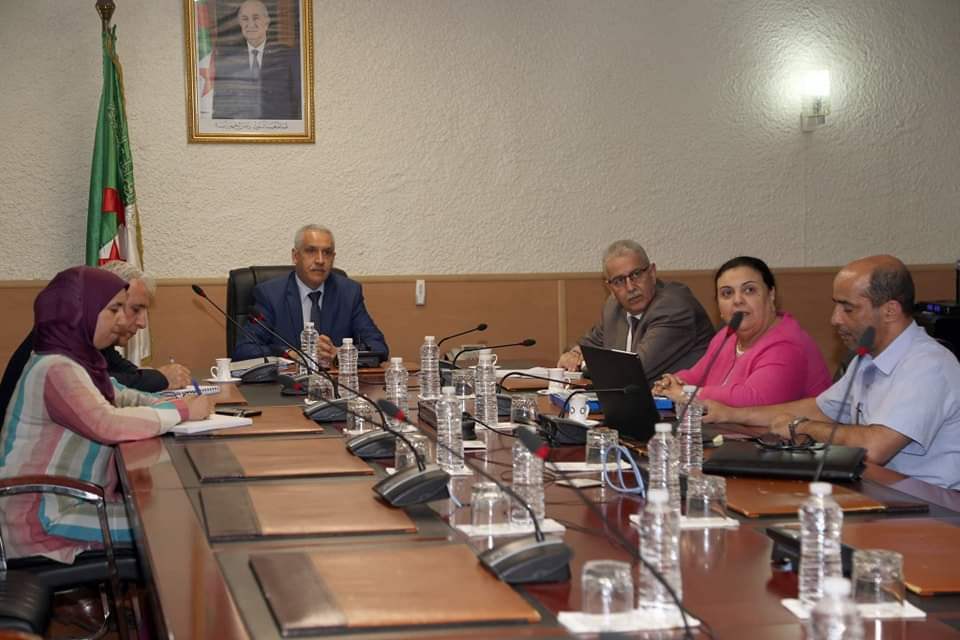 إعادة هيكلة الشركة الوطنية للملاحة البحرية شمال و متوسط