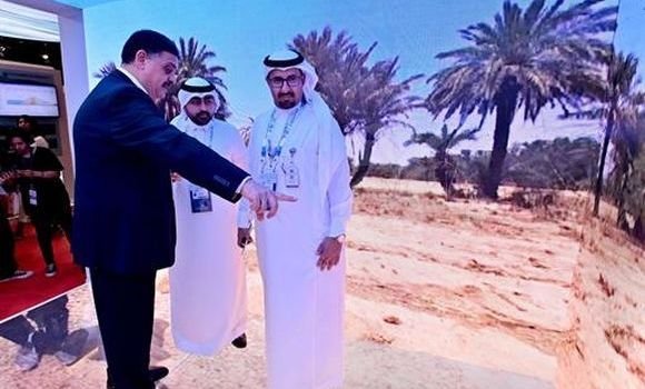 وفد رسمي سعودي يزور الجناح الجزائري