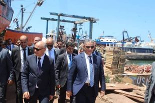 وزير التكوين بشركتي ” كوريناف ” و ” الغزال “